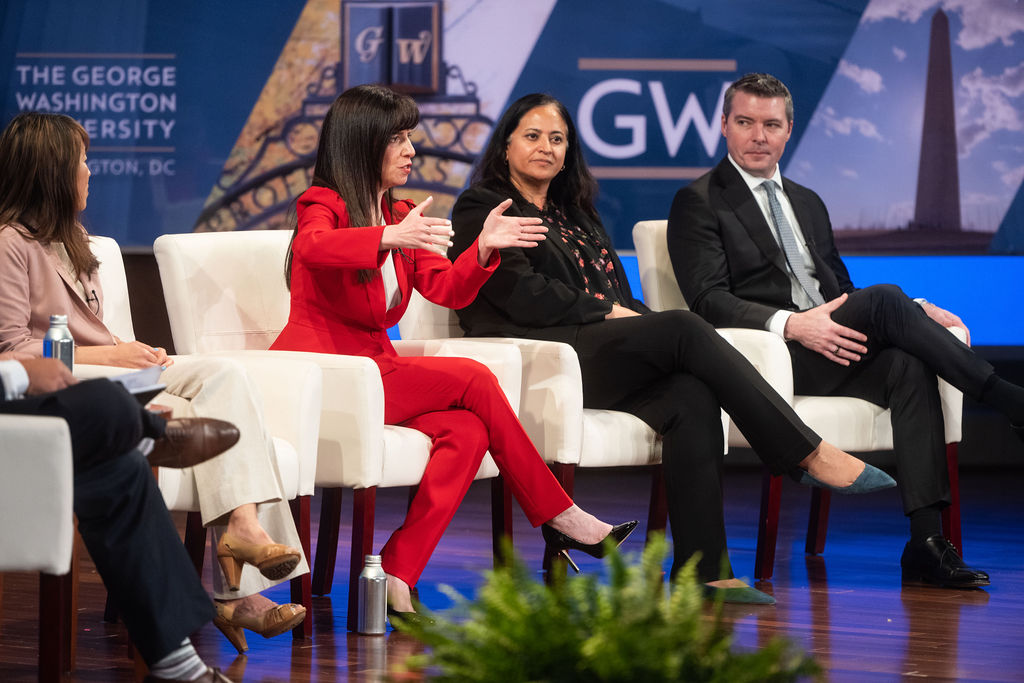 Valerie Cofield, Phyllis Schneck, Sudha Vyas, and Jason Witty during their session