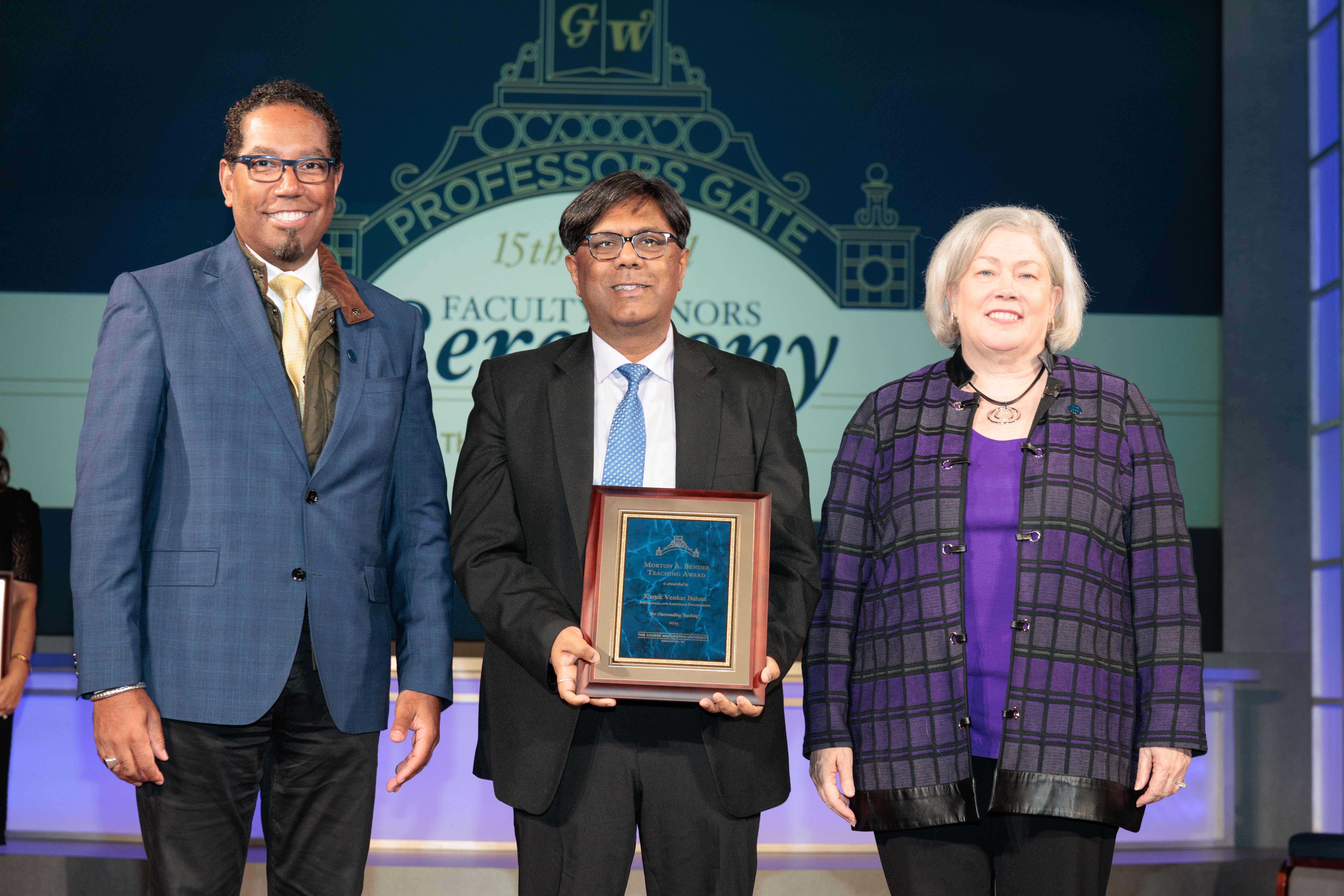 (Left to right) Provost Bracey, Bender Award winner Kartik Bulusu, and President Granberg. (William Atkins/GW Today)